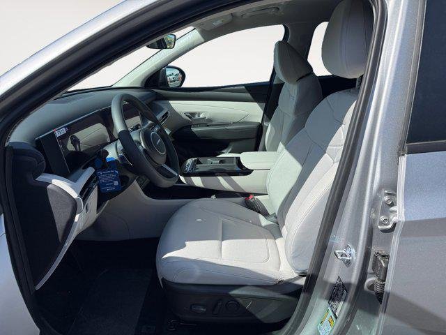 New 2026 Shimmering Silver Hyundai SEL AWD image 30