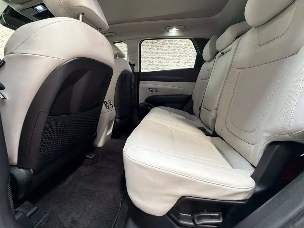 Used 2025 Creamy White Pearl Hyundai SEL Convenience image 14