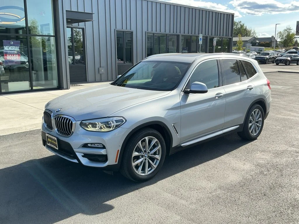 2018 BMW X3 xDrive30i's photo