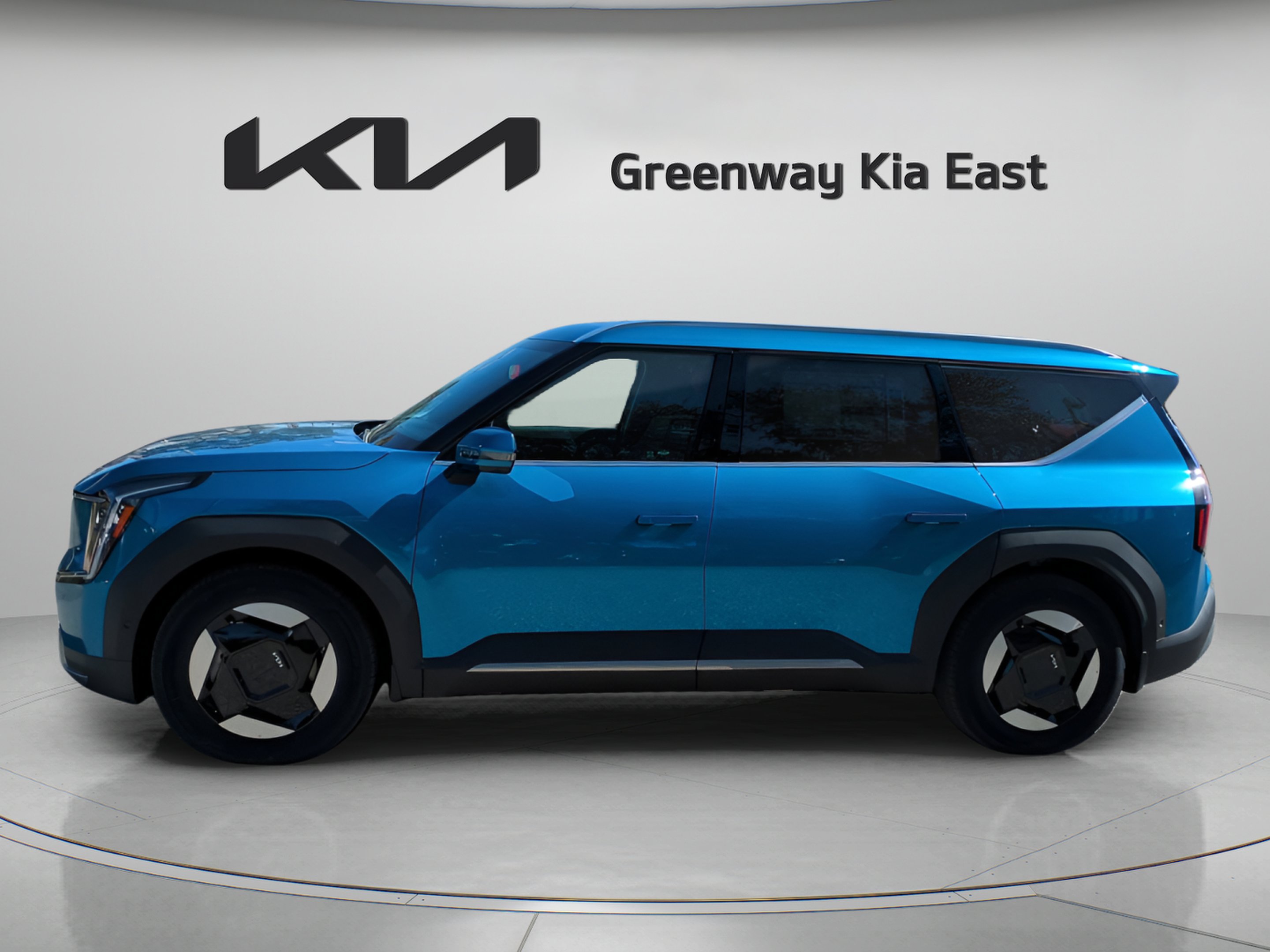 New 2026 Ocean Blue Kia Wind AWD image 9