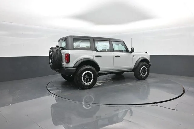 New 2026 Avalanche Gray Ford Base image 8