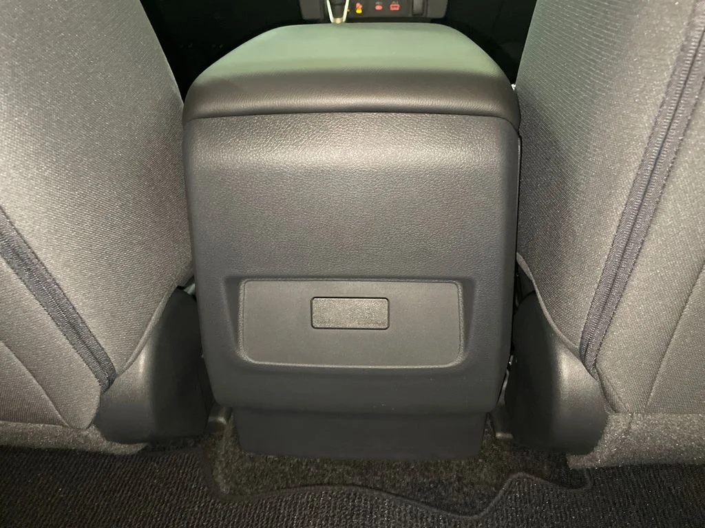 New 2026 Glacier White Nissan Crew Cab S image 25