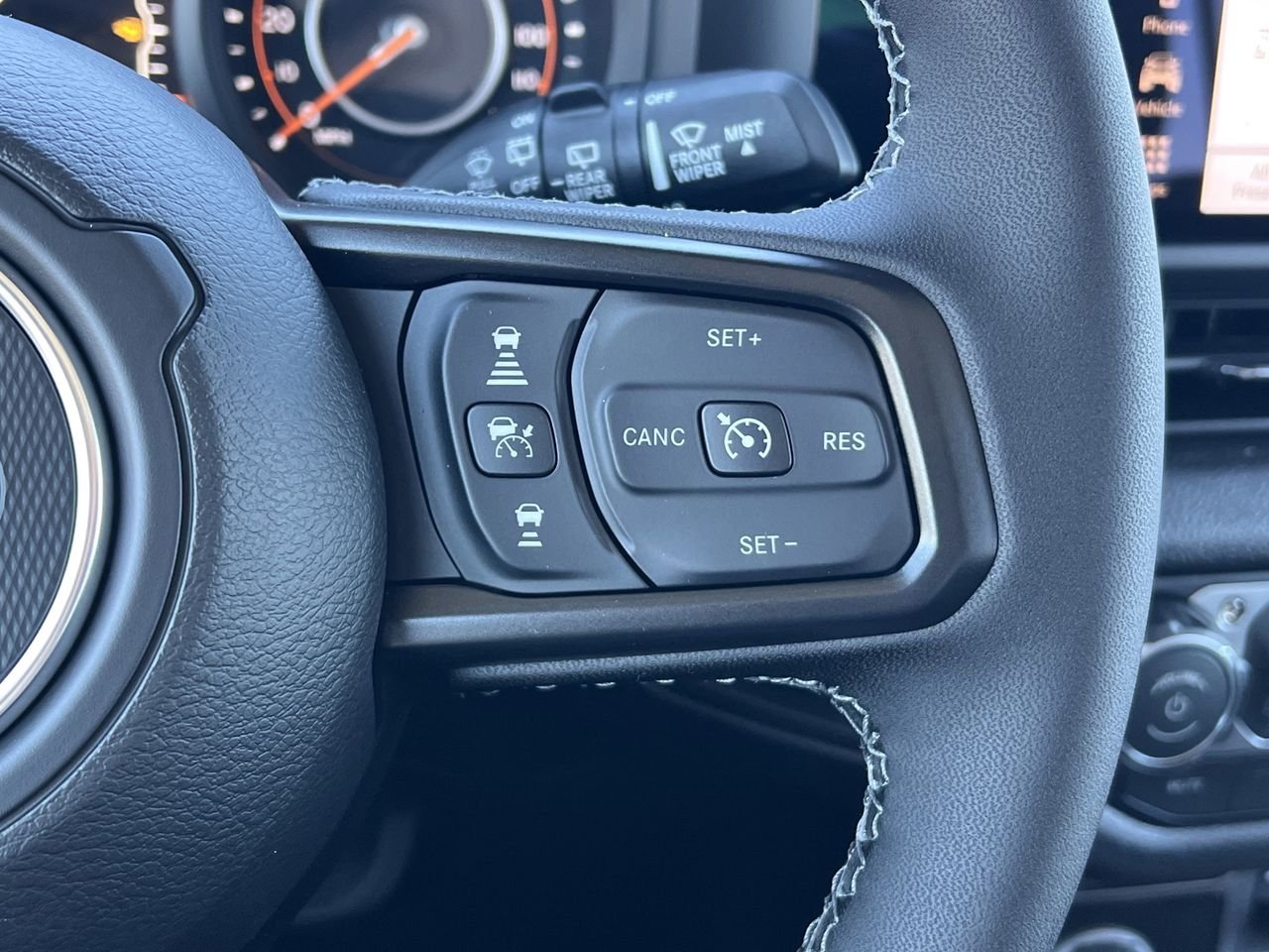 2026 Jeep Wrangler 4-Door Willys - Photo 11