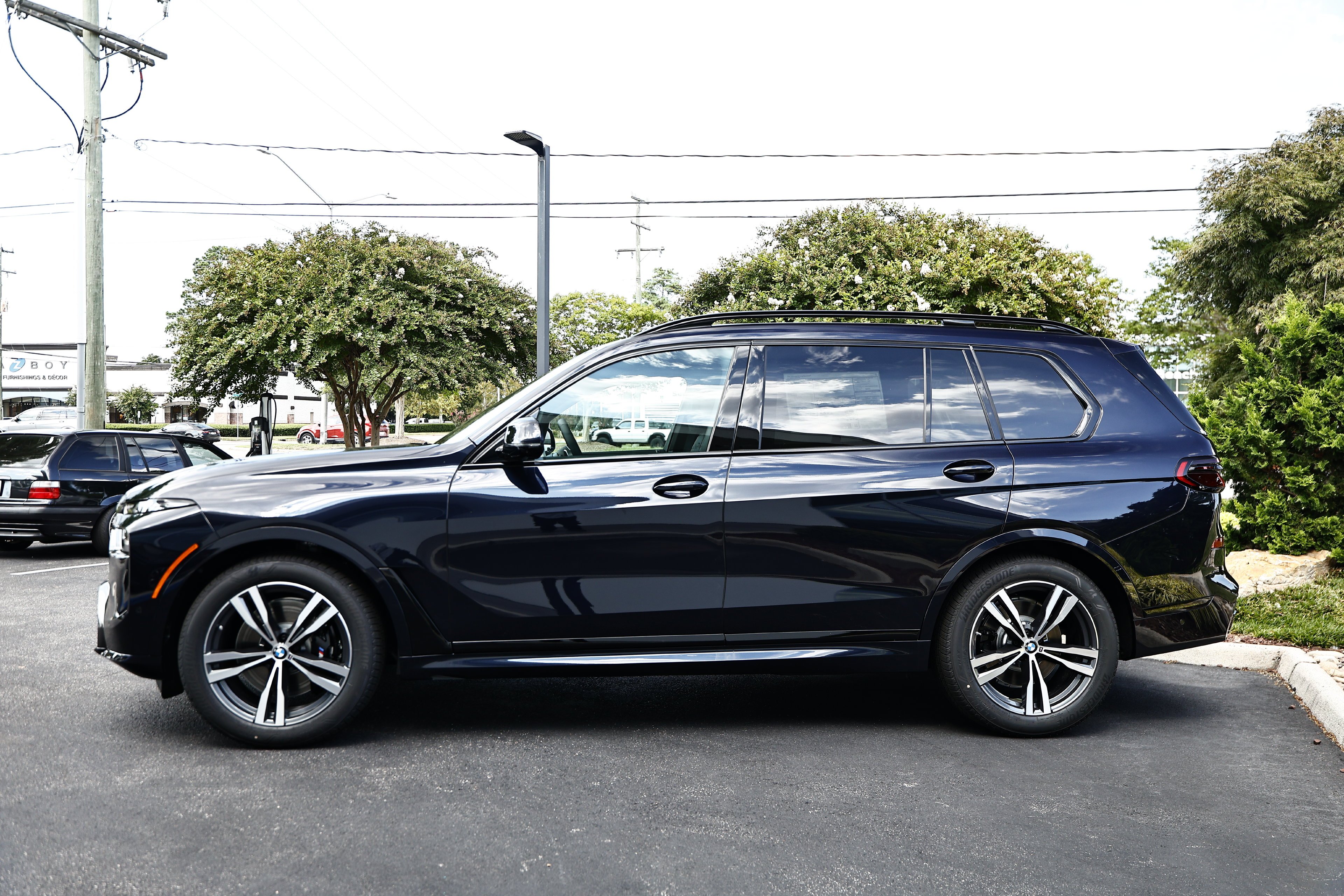 New 2027 Carbon Black Metallic BMW xDrive40i image 7