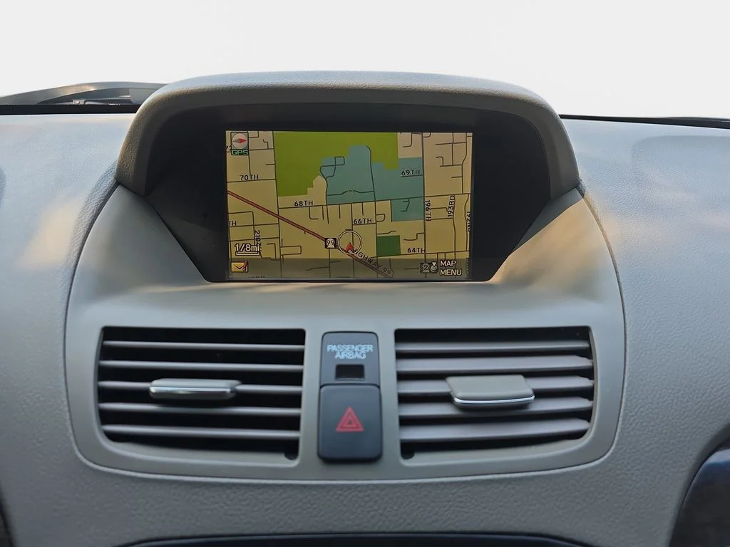 Used 2012  Acura Technology image 21