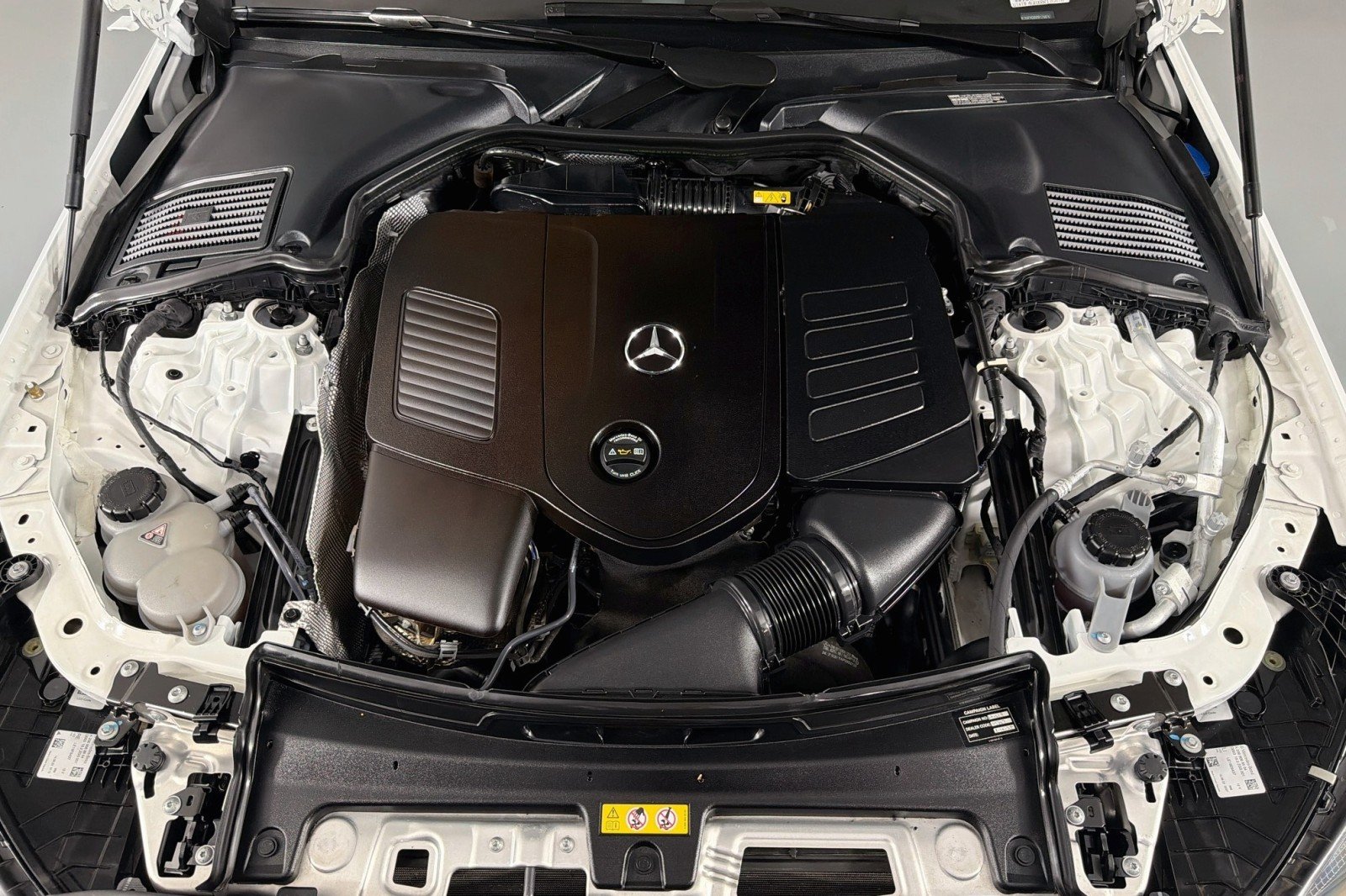 Certified Used 2024 Polar White Mercedes-Benz C 300 image 11