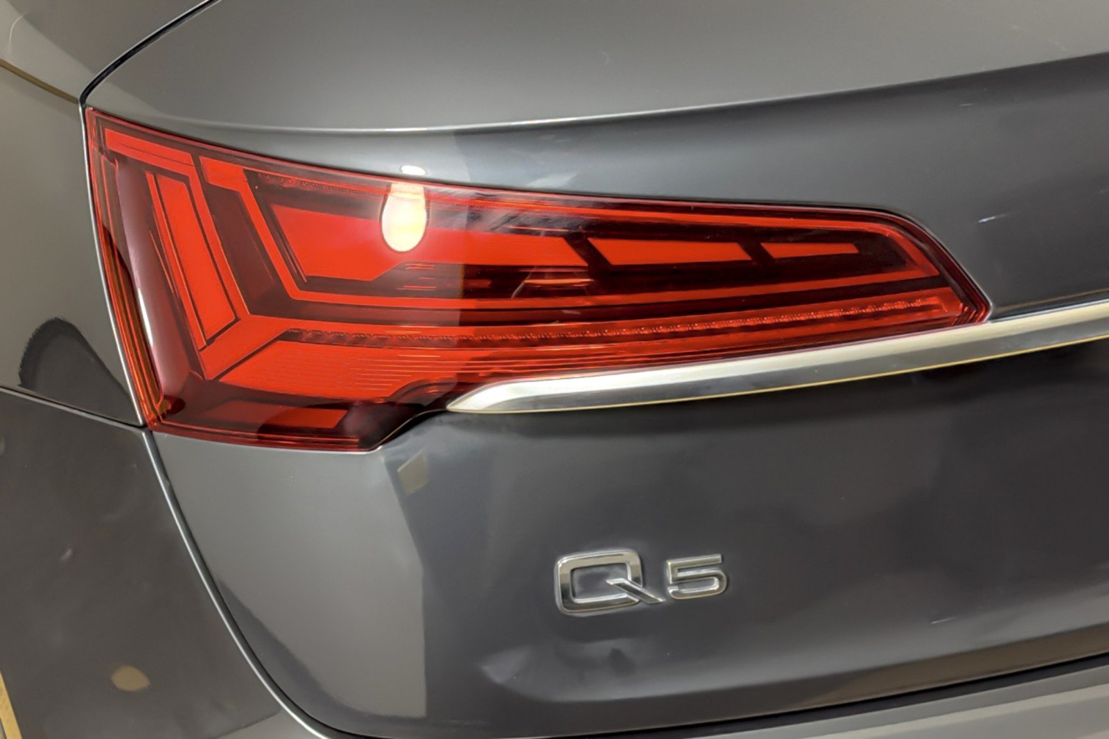 Used 2023 Manhattan Gray Metallic Audi Premium Plus 40 TFSI quattro image 25