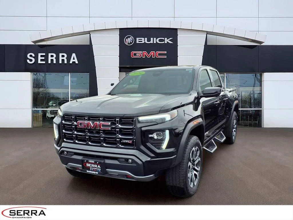 2024 GMC Canyon 4WD AT4 Crew Cab Short Box's photo