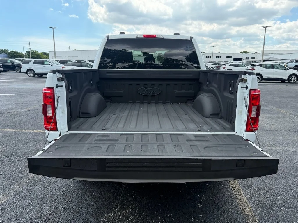 Used 2023 White Ford XLT image 15