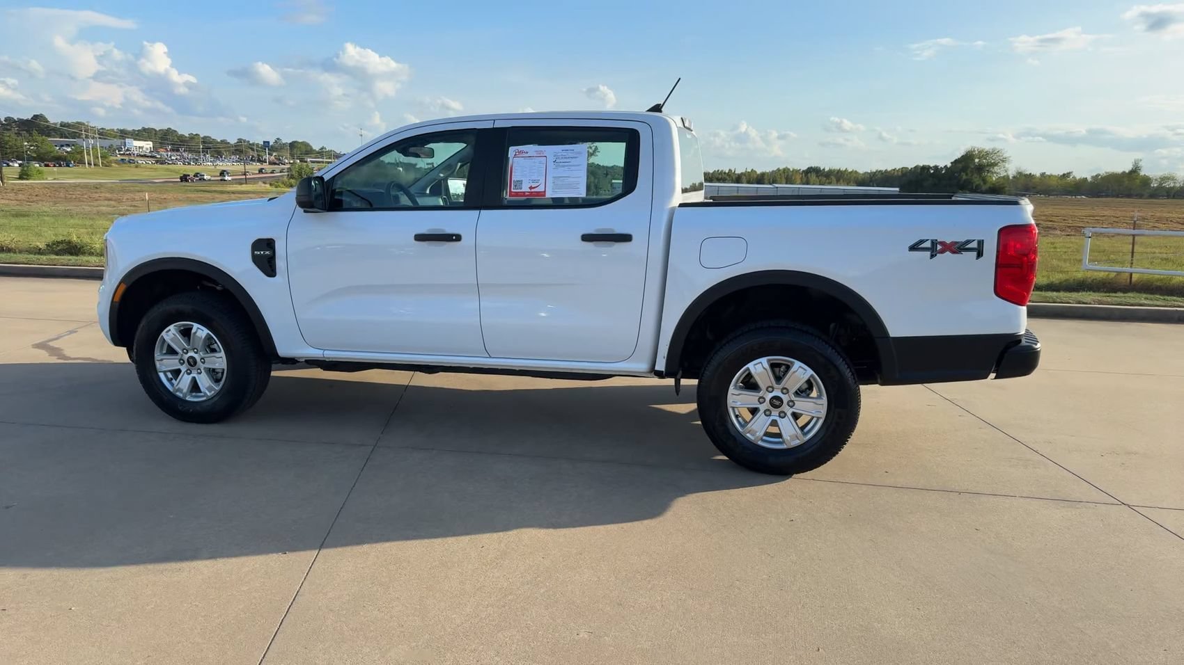 Used 2024 Oxford White Ford XL image 6