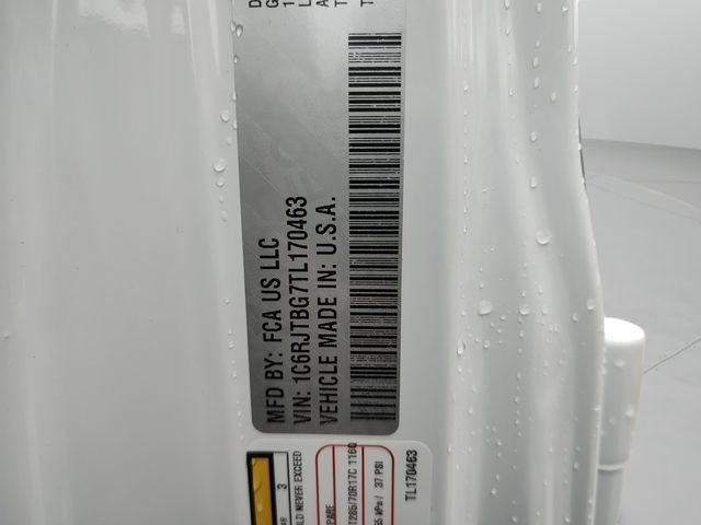 New 2026 Bright White Clear-Coat Exterior Paint Jeep Rubicon X image 35