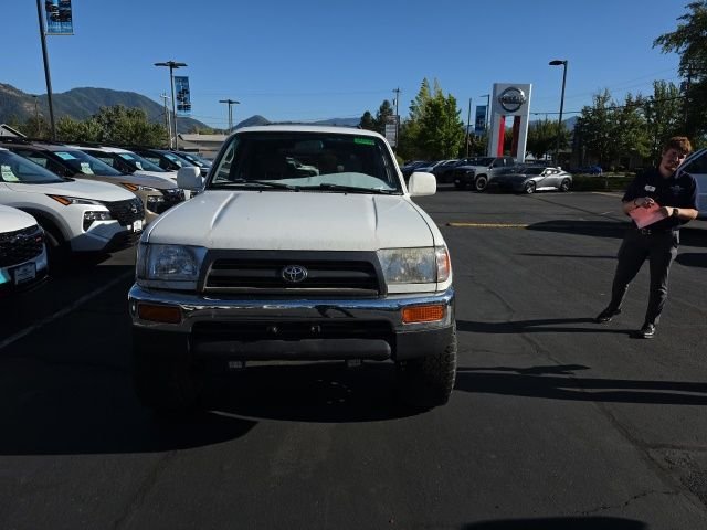 Used 1996 White Toyota SR5 image 6