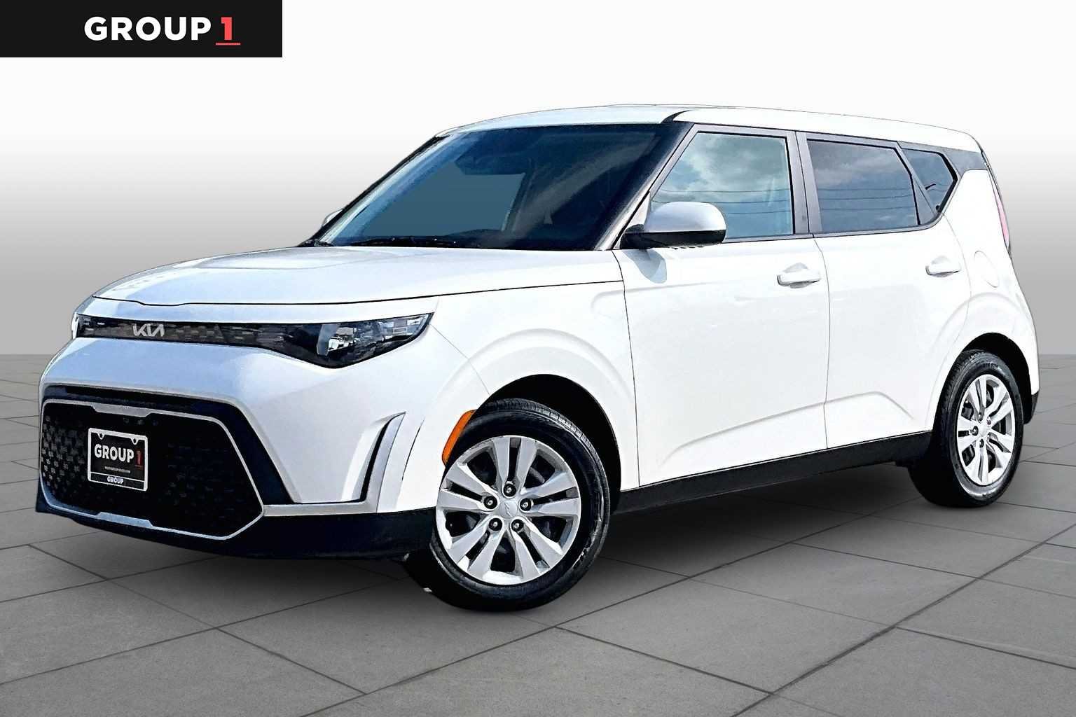Pre-Owned 2023 Kia Soul LX
