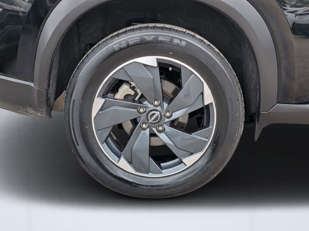Used 2025 Black Nissan SV image 15