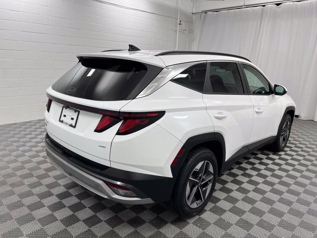 Used 2025 White Pearl Hyundai SEL image 5