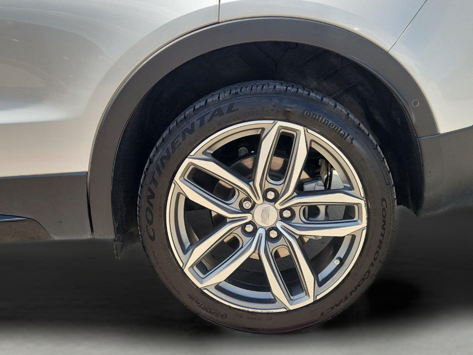 2022 Cadillac XT4 FWD Sport White at Gerry Lane Buick GMC