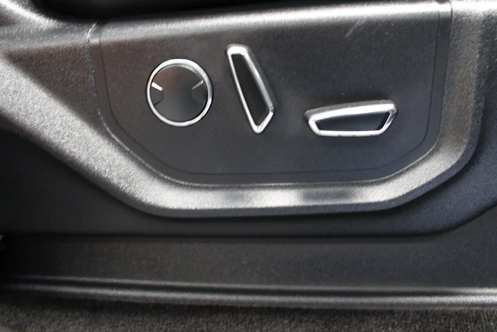 Used 2018 Shadow Black Ford Lariat image 64