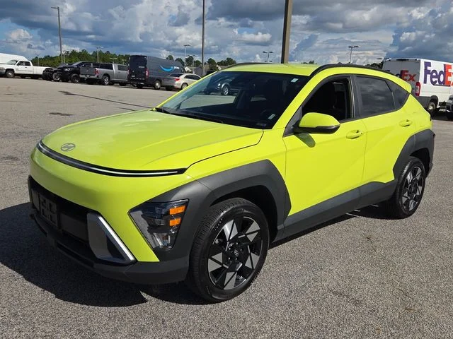 Used 2024 Yellow Hyundai SEL image 3