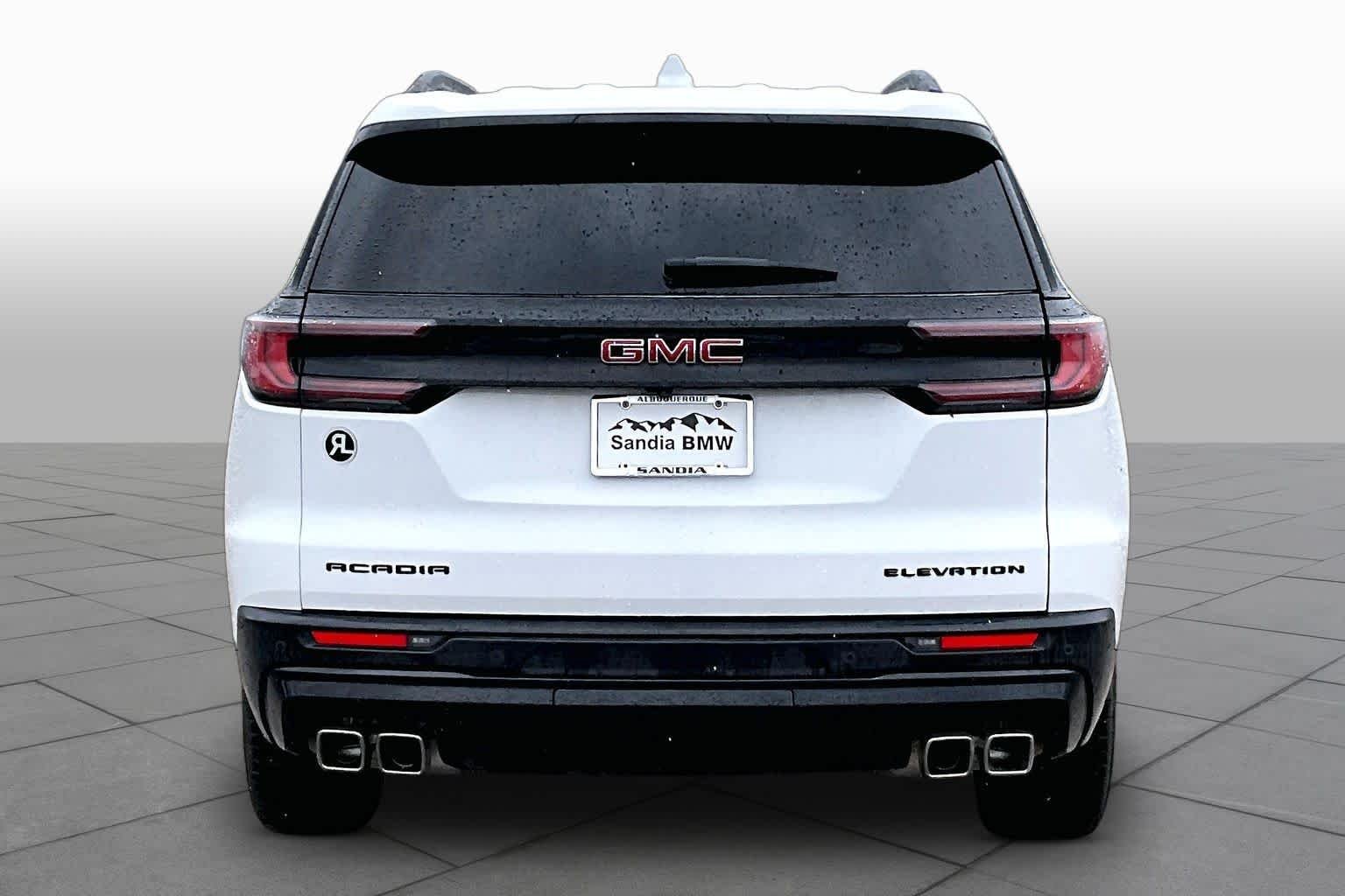 Used 2025 Summit White GMC FWD Elevation image 4