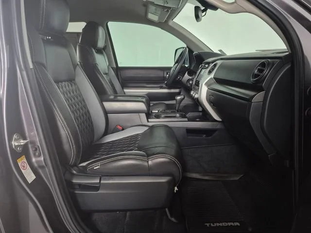 Used 2018 Magnetic Gray Metallic Toyota SR5 image 34
