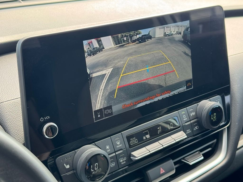 Used 2024 Silver Toyota XLE image 32