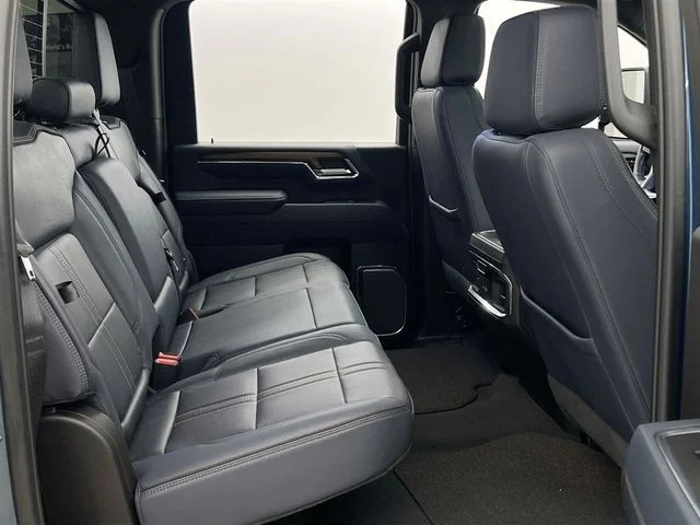 Used 2024 Blue Chevrolet High Country image 17