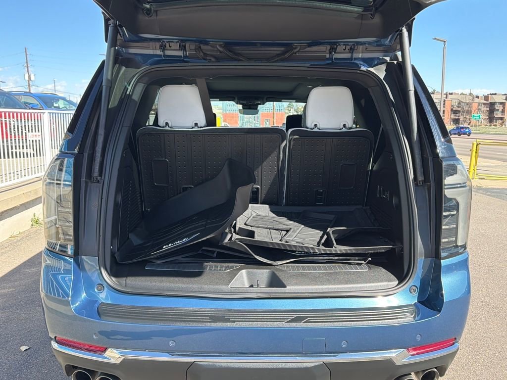 2025 Chevrolet Tahoe Premier - Photo 23