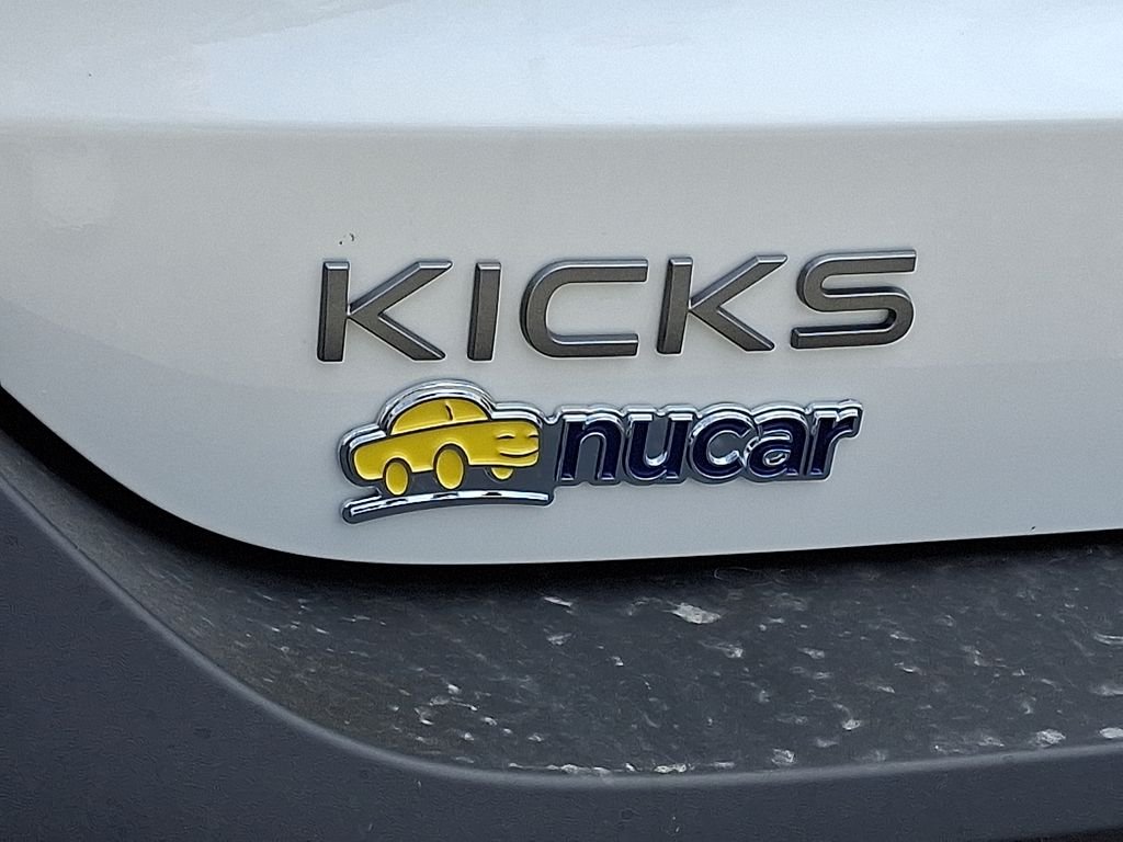 New 2026 White Nissan SR image 19