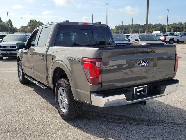 New 2026 Gray Ford XLT image 7
