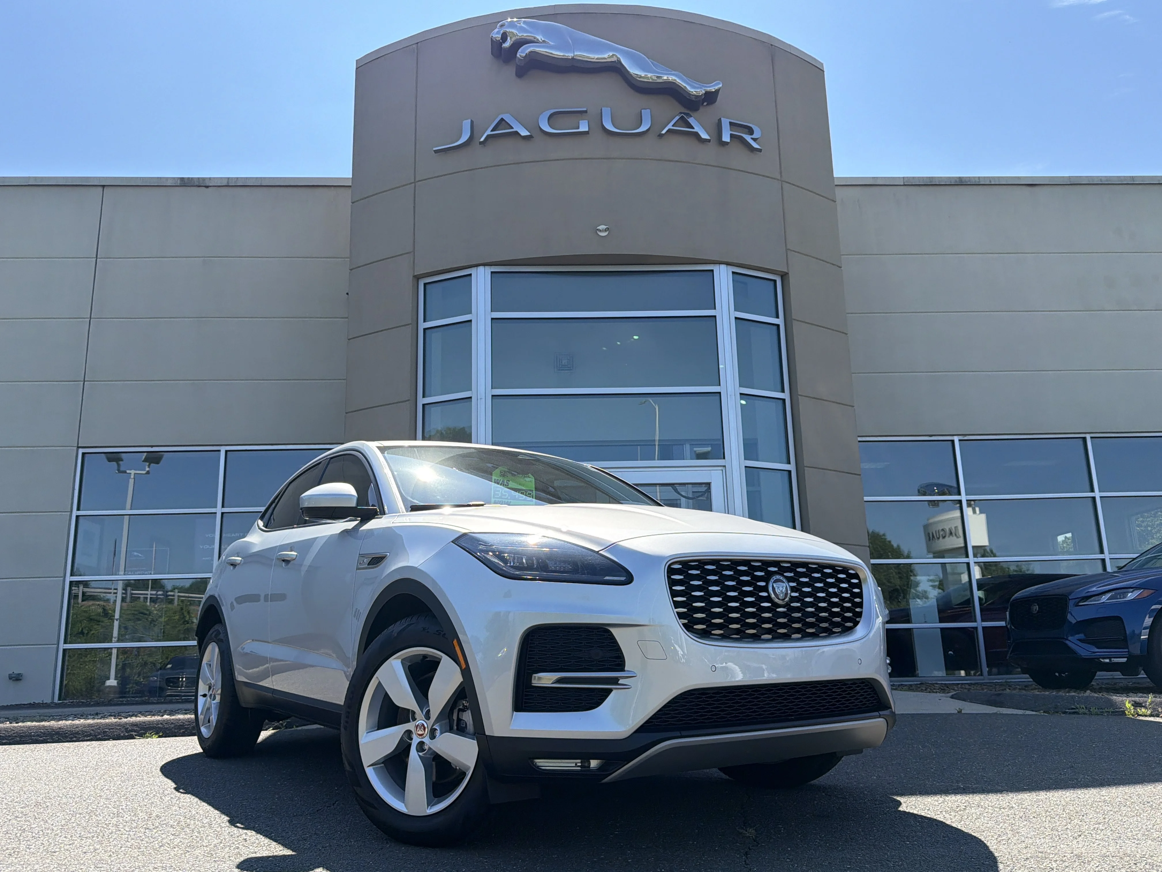 2023 Jaguar E-PACE SE