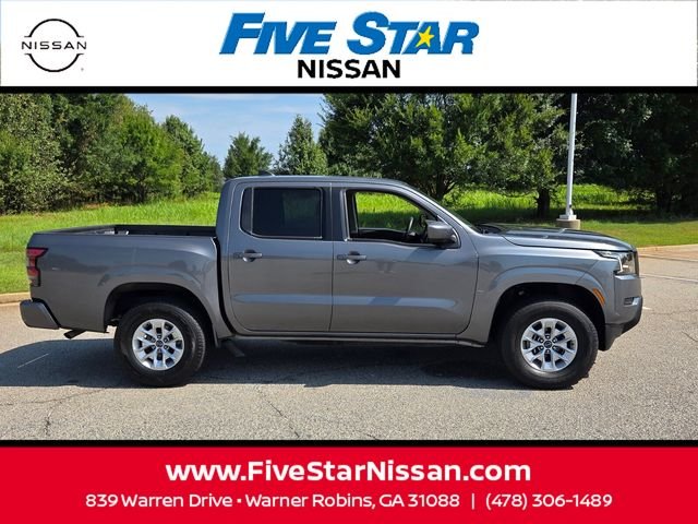 Used 2024 Gray Nissan SV image 14