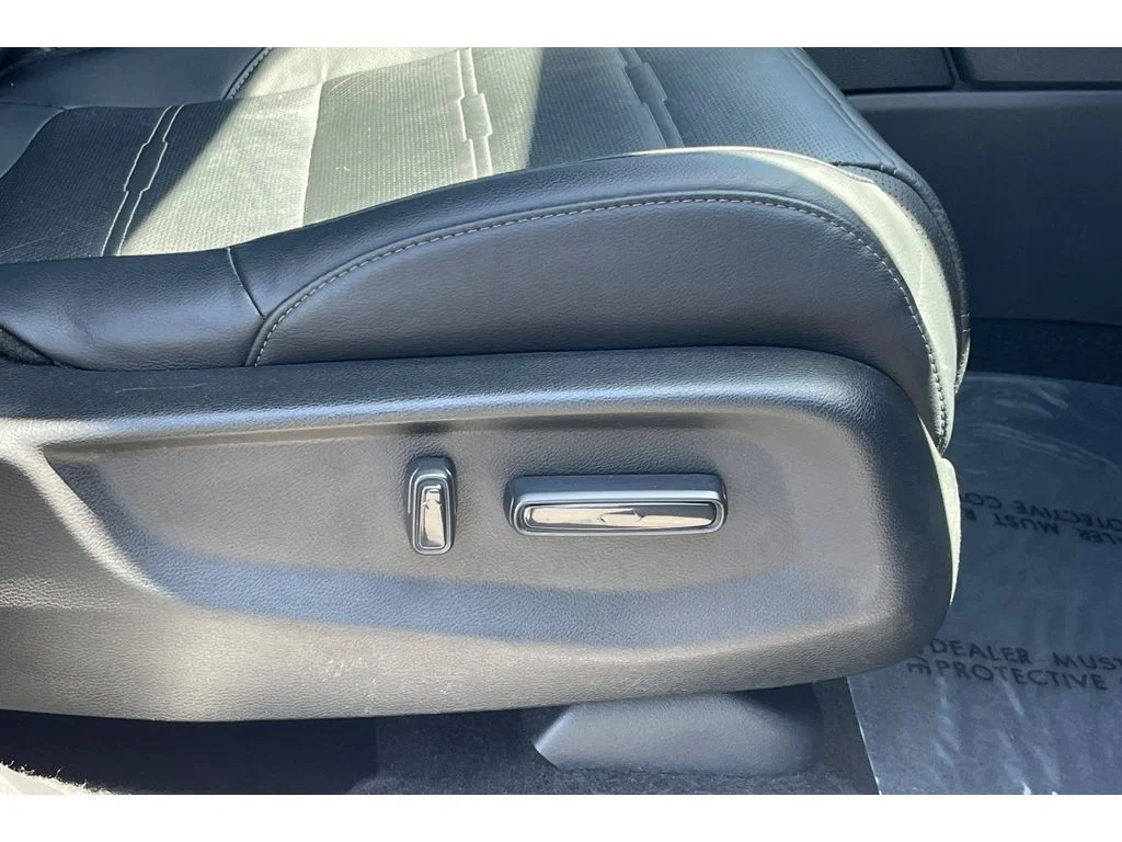 Used 2020 Sonic Gray Pearl Honda Hybrid Touring image 23