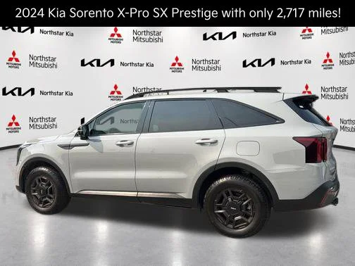 Used 2024 Gray Kia X-Pro SX Prestige image 3