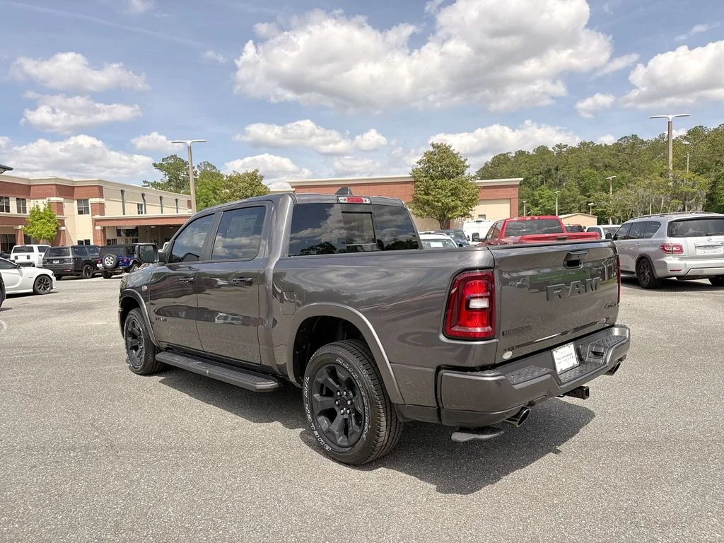 New 2026 Granite Crystal Metallic Clear-Coat Exterior Paint RAM Big Horn/Lone Star image 7