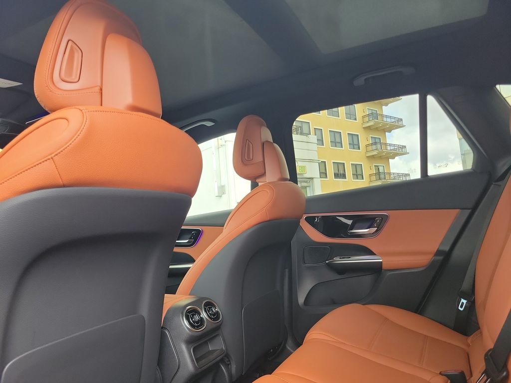 New 2026 Black Mercedes-Benz GLC 300 image 12