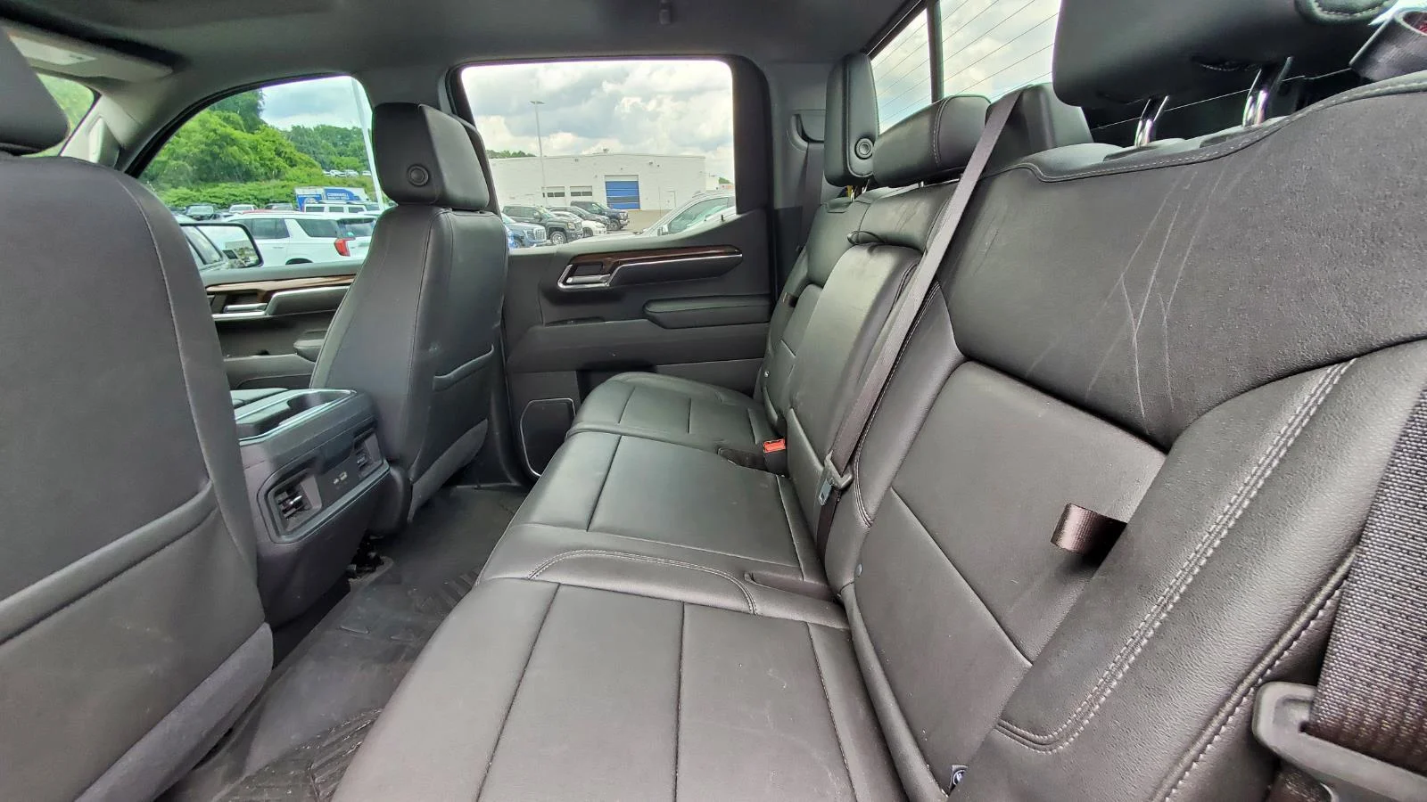 Used 2022 Black Chevrolet LT Trail Boss image 5