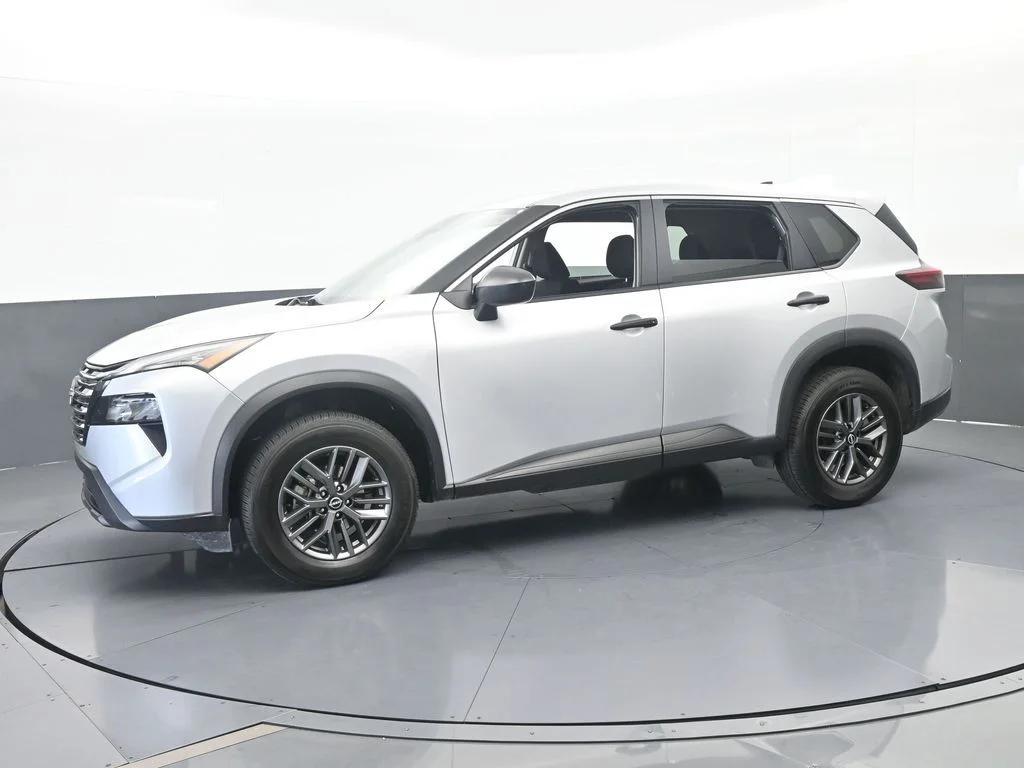 Used 2024 Nissan Rogue S with VIN 5N1BT3AAXRC704609 for sale in Miami Lakes, FL