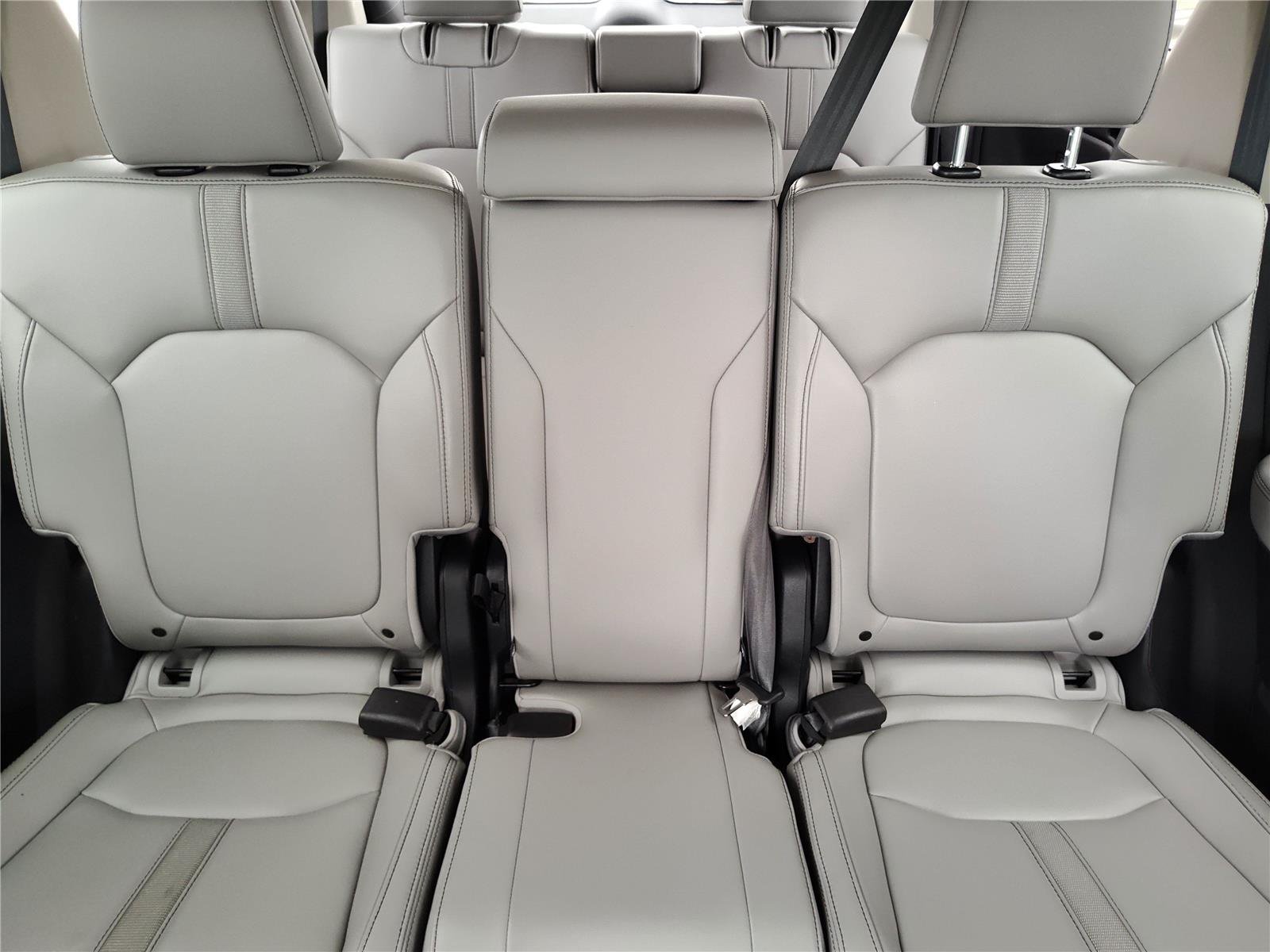 Used 2025  Honda Touring image 29