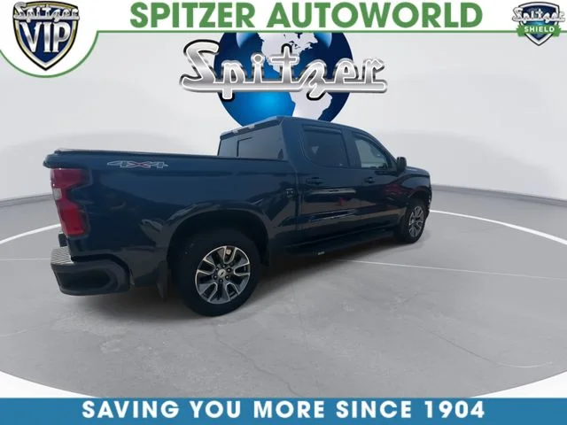 Used 2021 Blue Chevrolet RST image 9