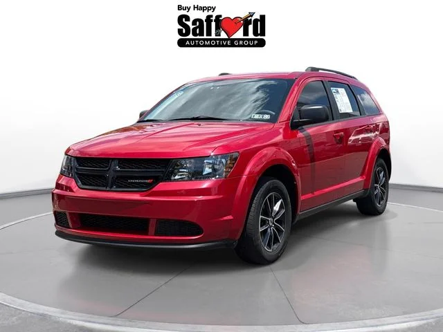 Used 2018 Red Dodge SE image 1