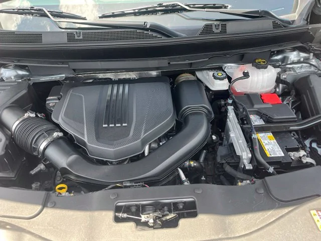 Used 2025 Gray Chevrolet LT image 30