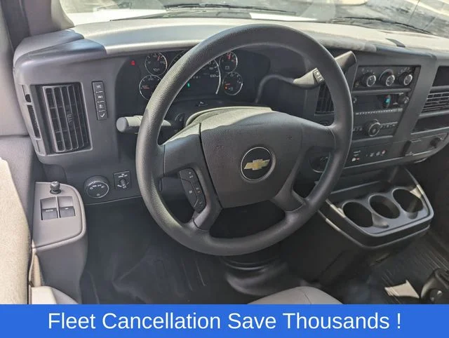 2025 Chevrolet Express Cargo Work Van - Photo 25