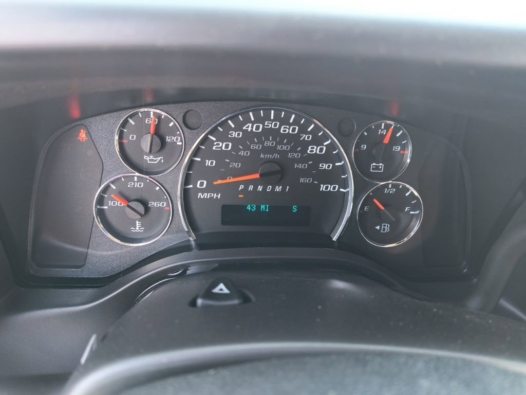 2025 Chevrolet Express Cargo Work Van - Photo 26