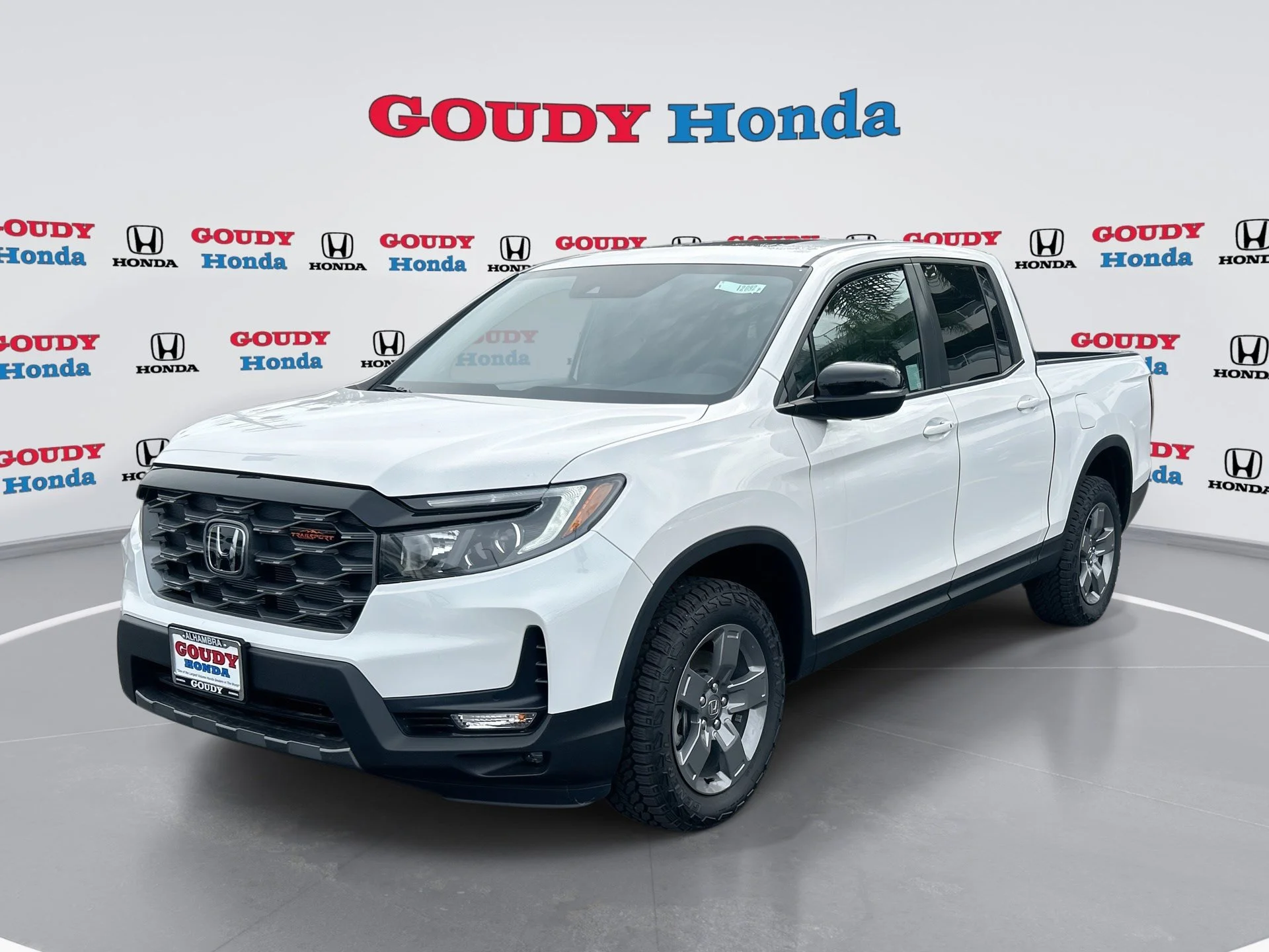 2025 Honda Ridgeline TrailSport's photo