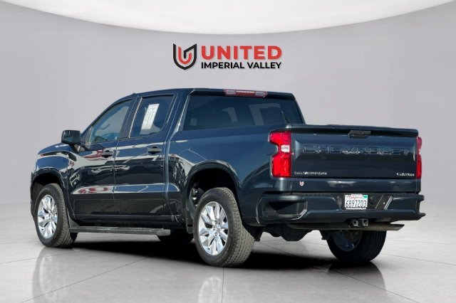Used 2021 Gray Chevrolet Custom image 6