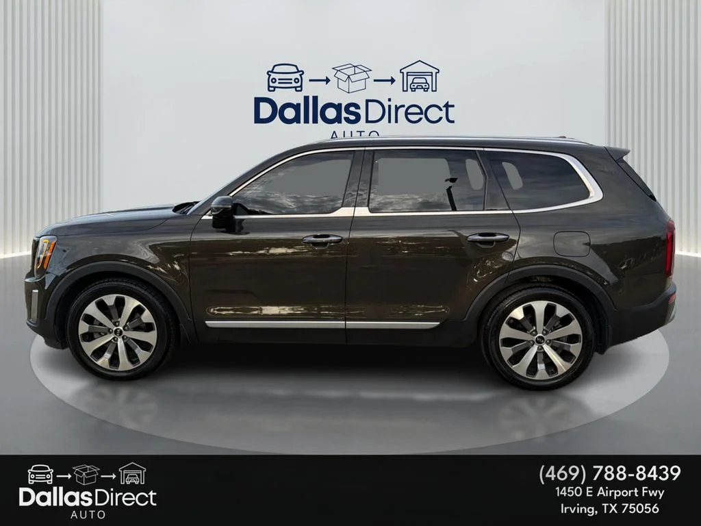 Used 2020 Dark Moss Kia SX image 9