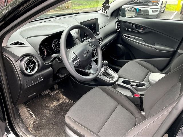 Used 2023 Black Hyundai SEL image 8