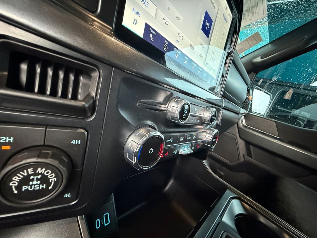 Used 2023 White Ford Tremor image 23
