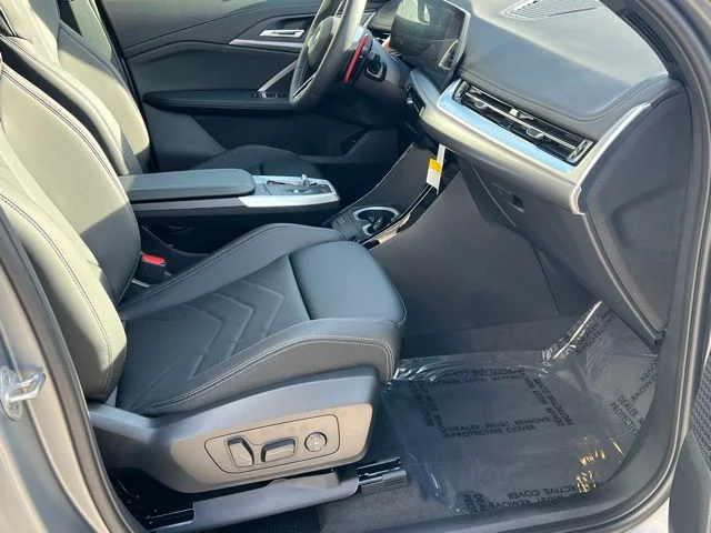 2026 BMW X1 M35i - Photo 27