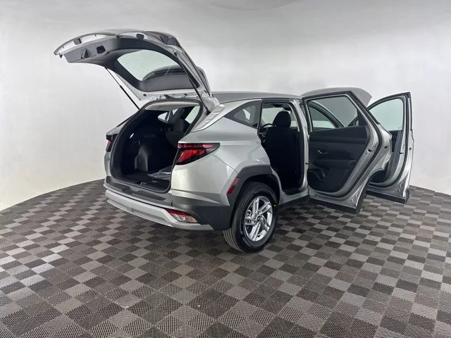 Used 2026 Silver Hyundai SE image 18